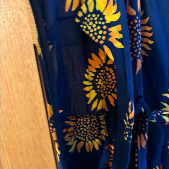 Sunflower jumper 🌻 - Picture 7 of 8